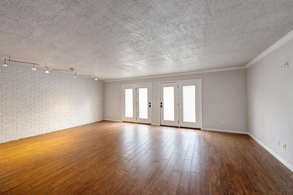 491 N Post Oak Lane #491, Houston, Texas image 3