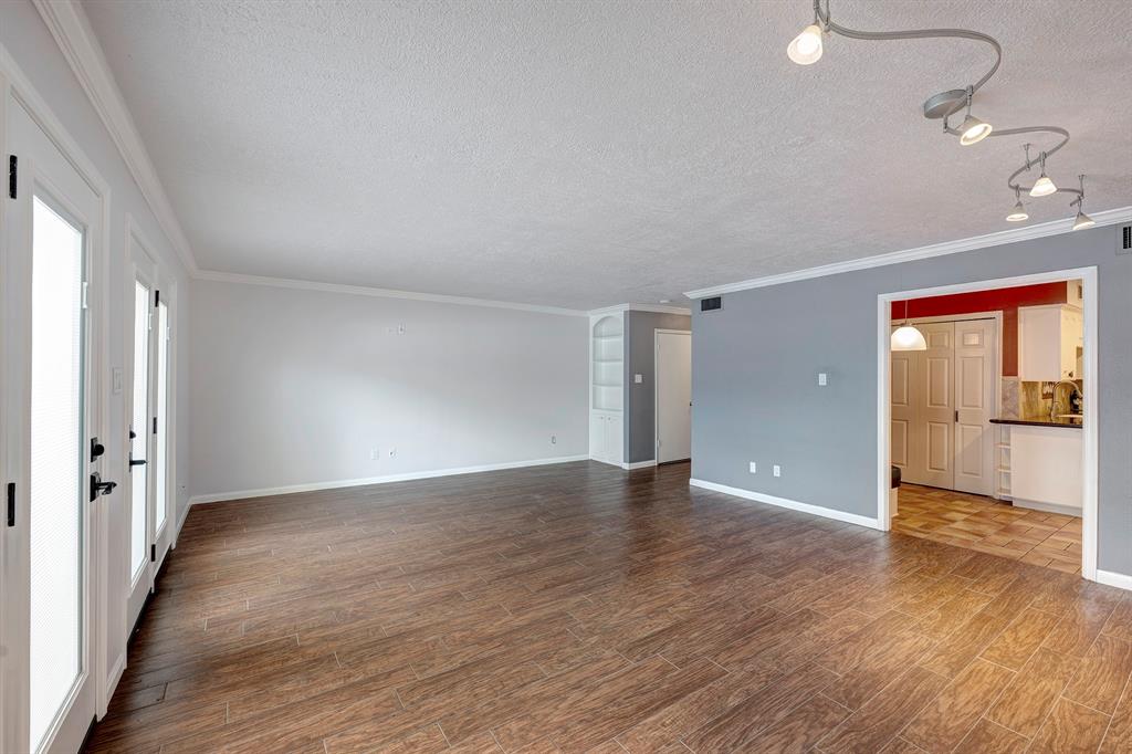 491 N Post Oak Lane #491, Houston, Texas image 5