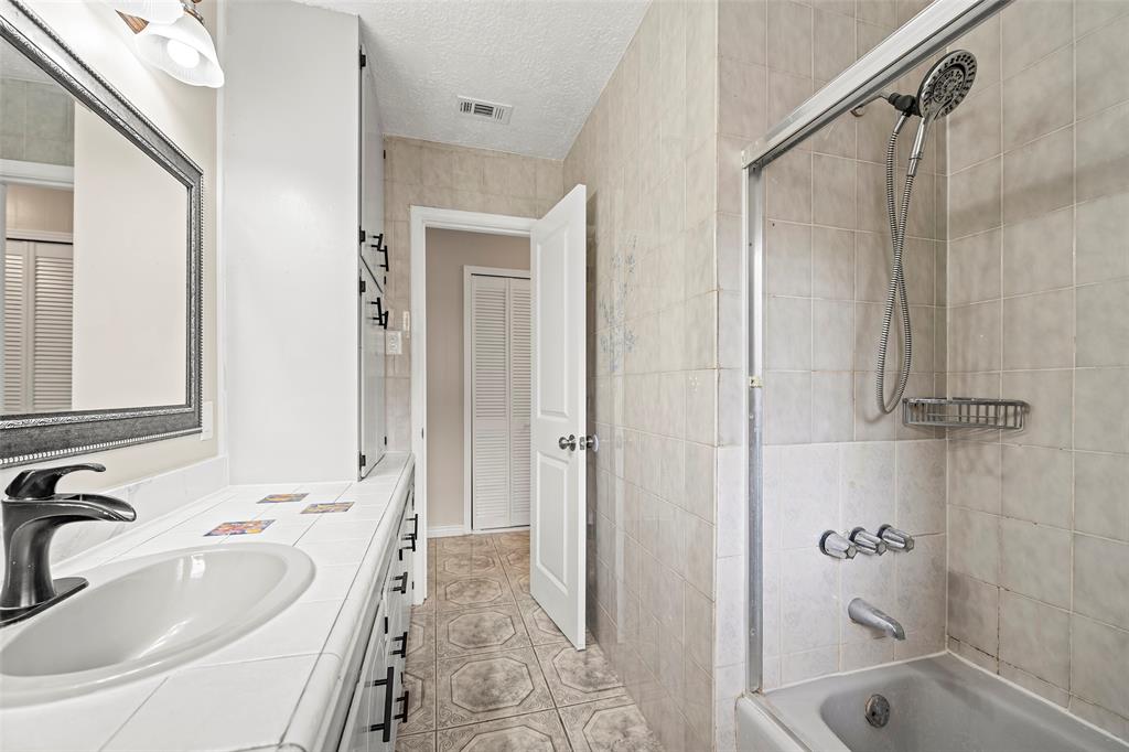 2413 Raspberry Lane, Pasadena, Texas image 20