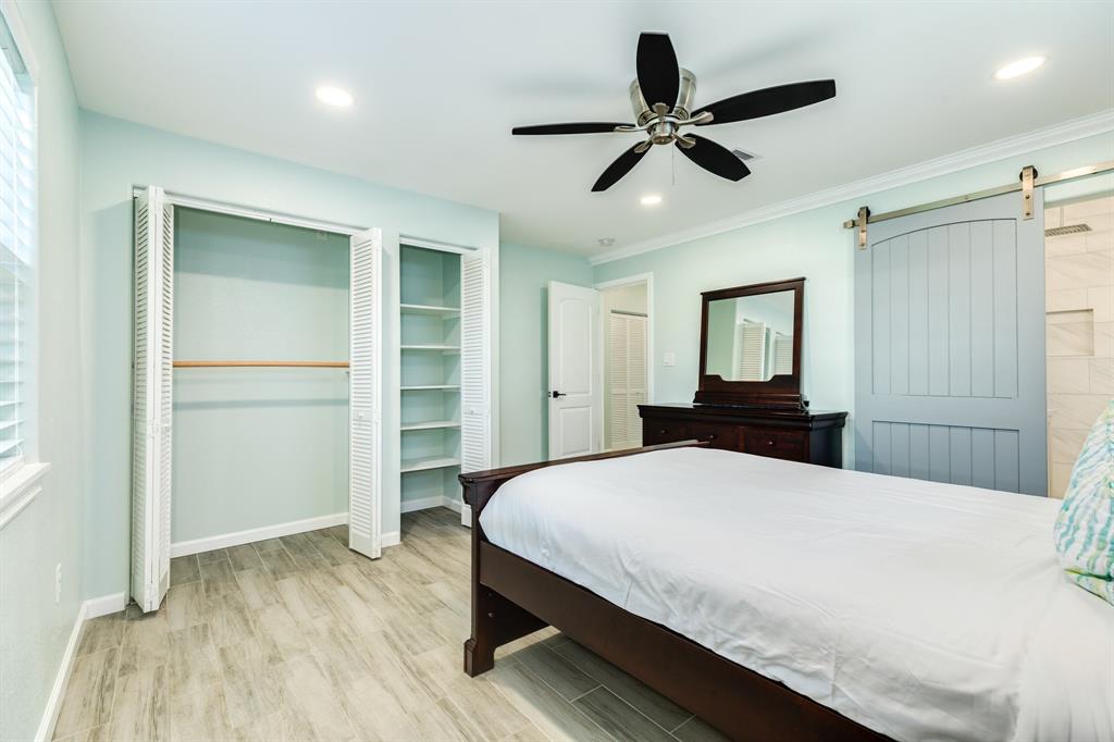 1014 11th Street, Galveston, Texas image 8