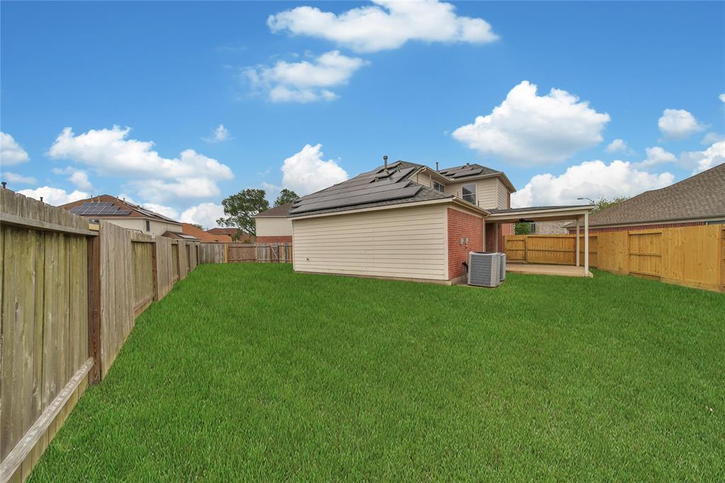 5614 Calamus Circle, Baytown, Texas image 25