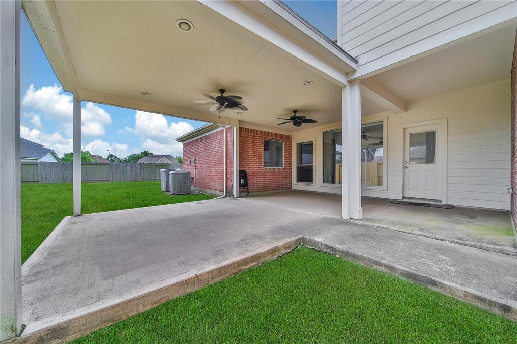 5614 Calamus Circle, Baytown, Texas image 23