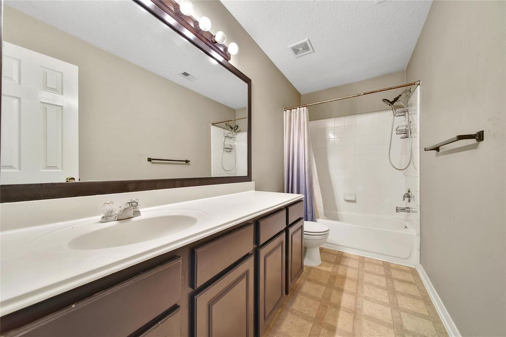 5614 Calamus Circle, Baytown, Texas image 19
