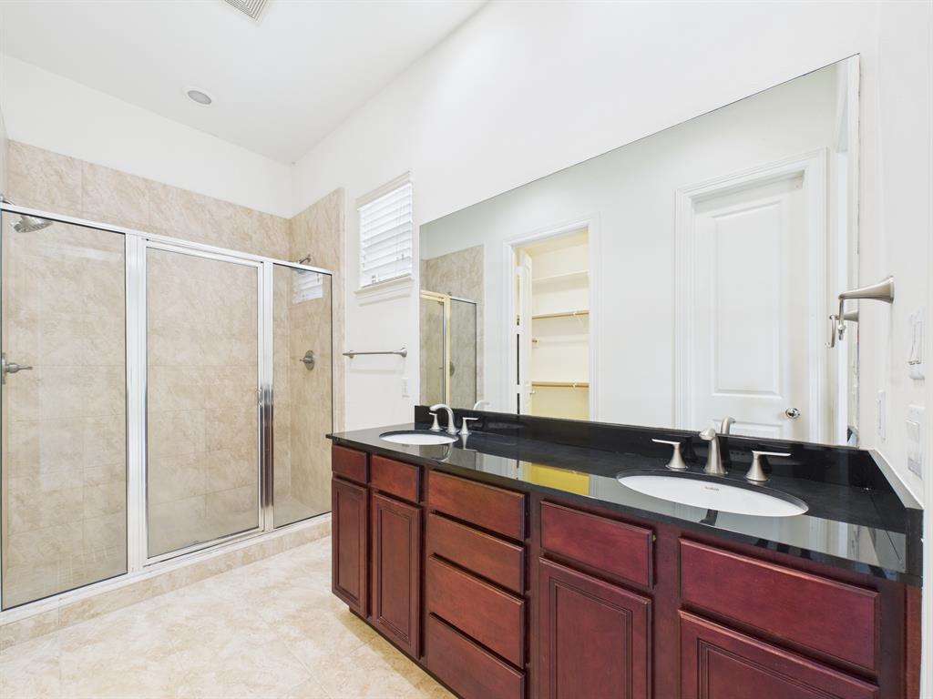 3805 Center Plaza Drive, Houston, Texas image 8