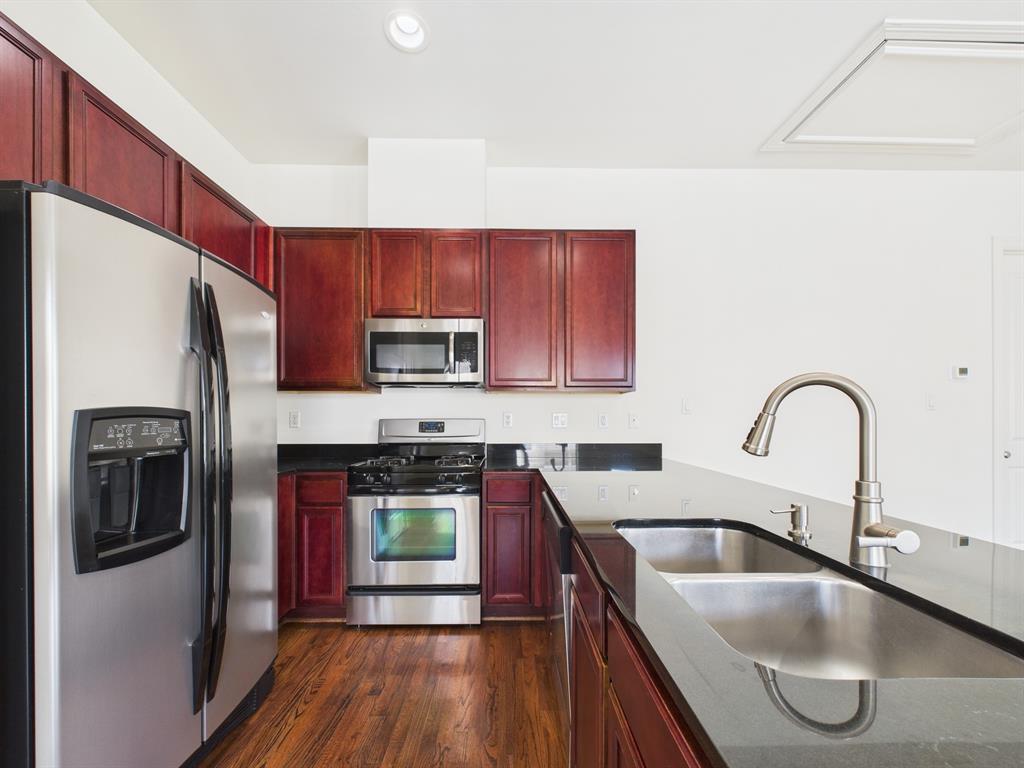 3805 Center Plaza Drive, Houston, Texas image 6