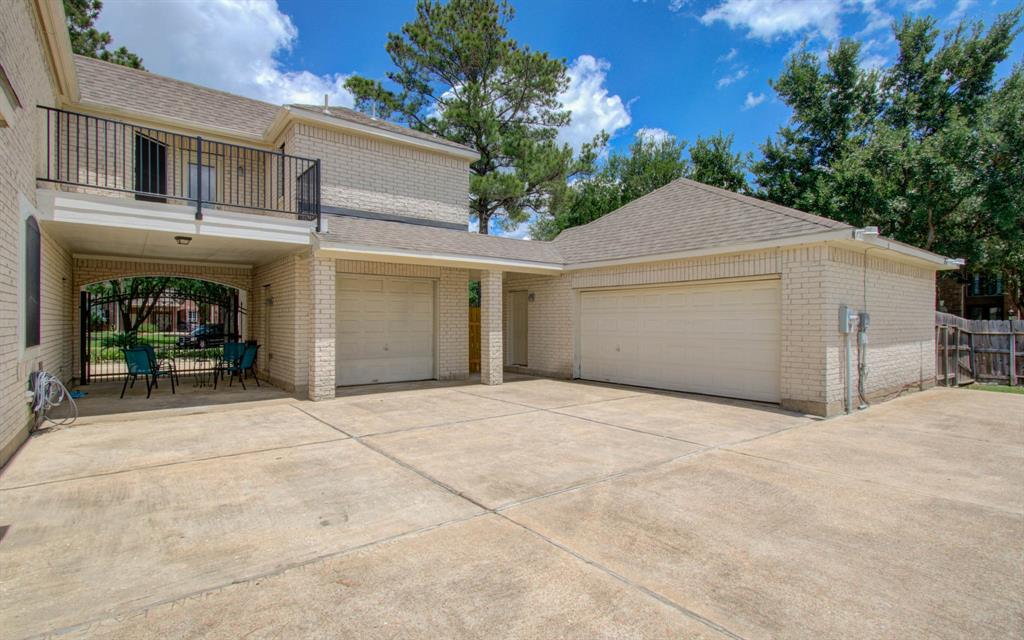 10711 Sea Myrtle Drive