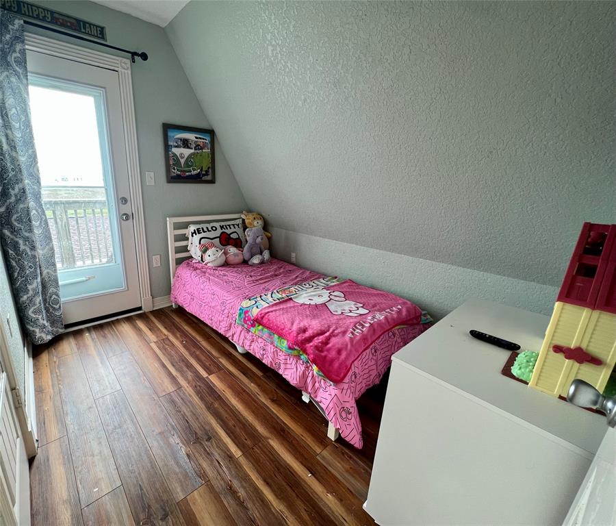 234 Sandpebble Place, Surfside Beach, Texas image 14