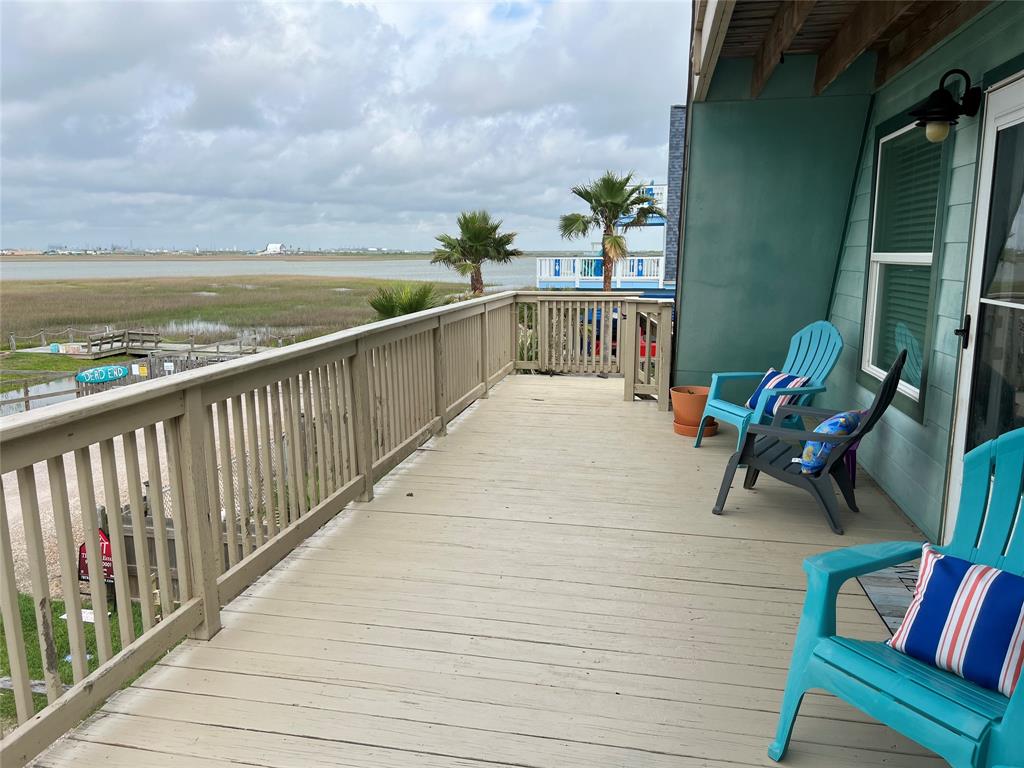 234 Sandpebble Place, Surfside Beach, Texas image 4