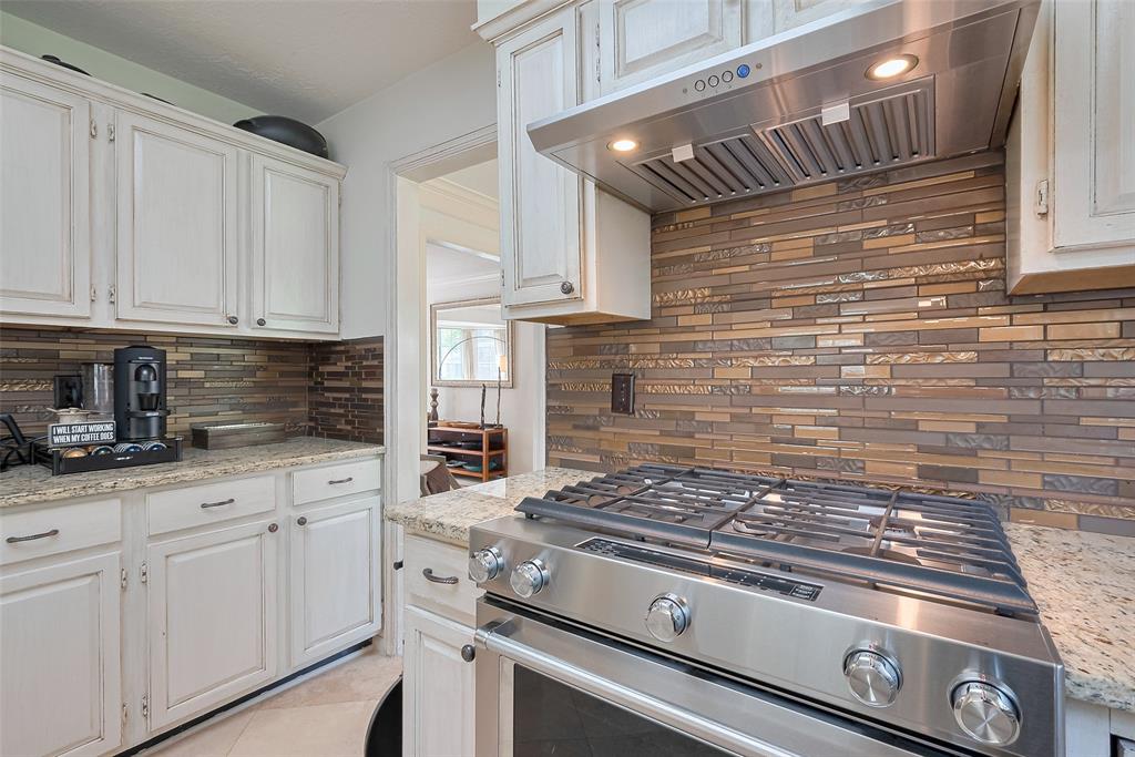 23 E Copper Sage Circle, The Woodlands, Texas image 19