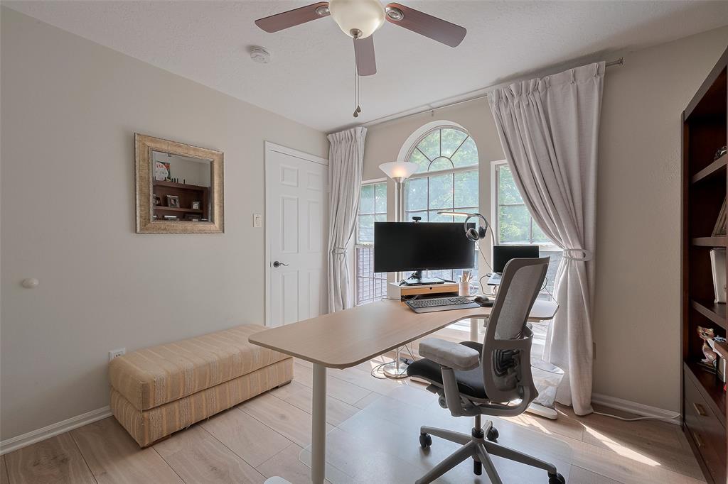 23 E Copper Sage Circle, The Woodlands, Texas image 30