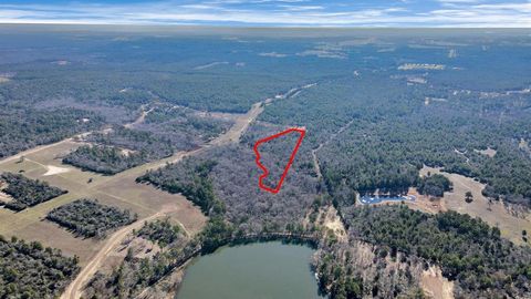 TR 75 1318 Centerville TX 75833