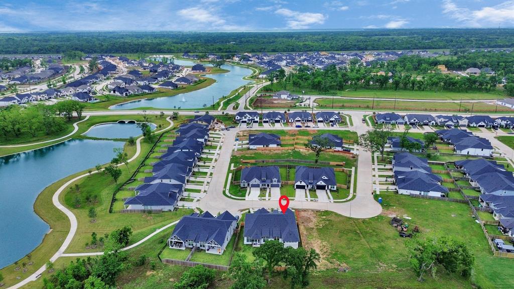 10319 Tranquil Lake Drive, Missouri City, Texas image 4