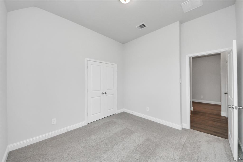 10319 Tranquil Lake Drive, Missouri City, Texas image 13