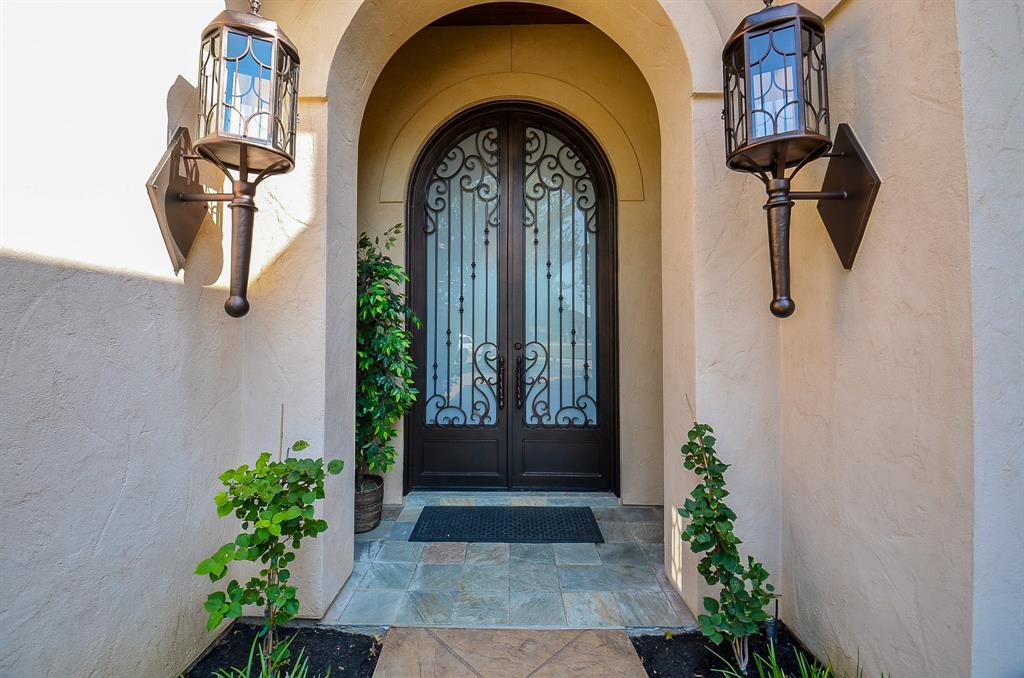 12316 Oak Bend Circle