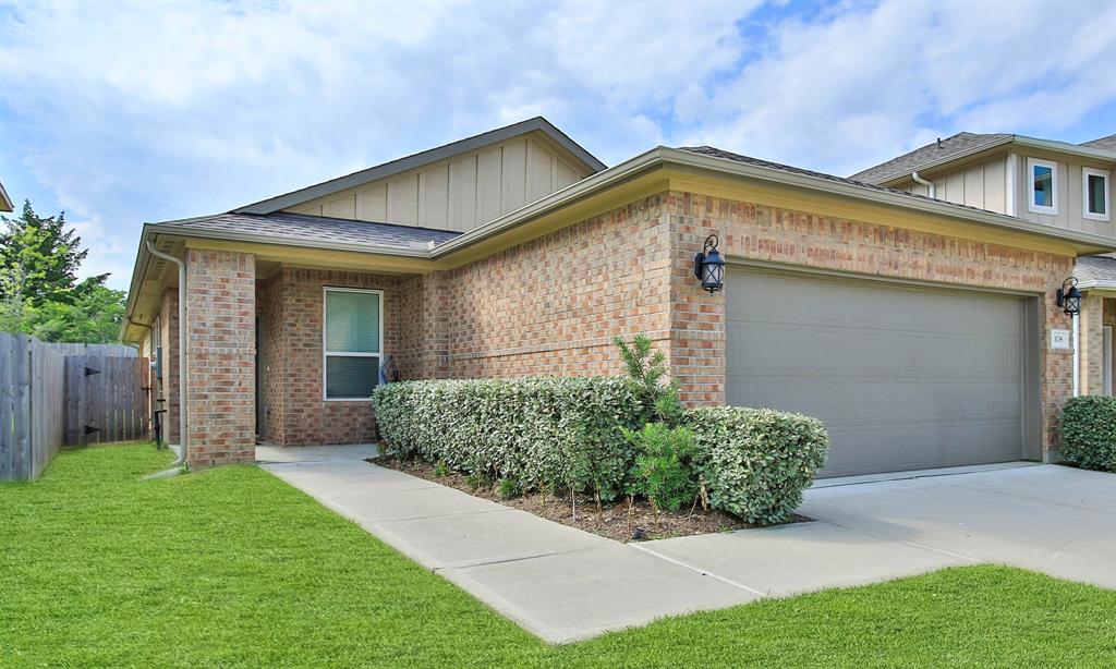 108 Clay Creek Lane
