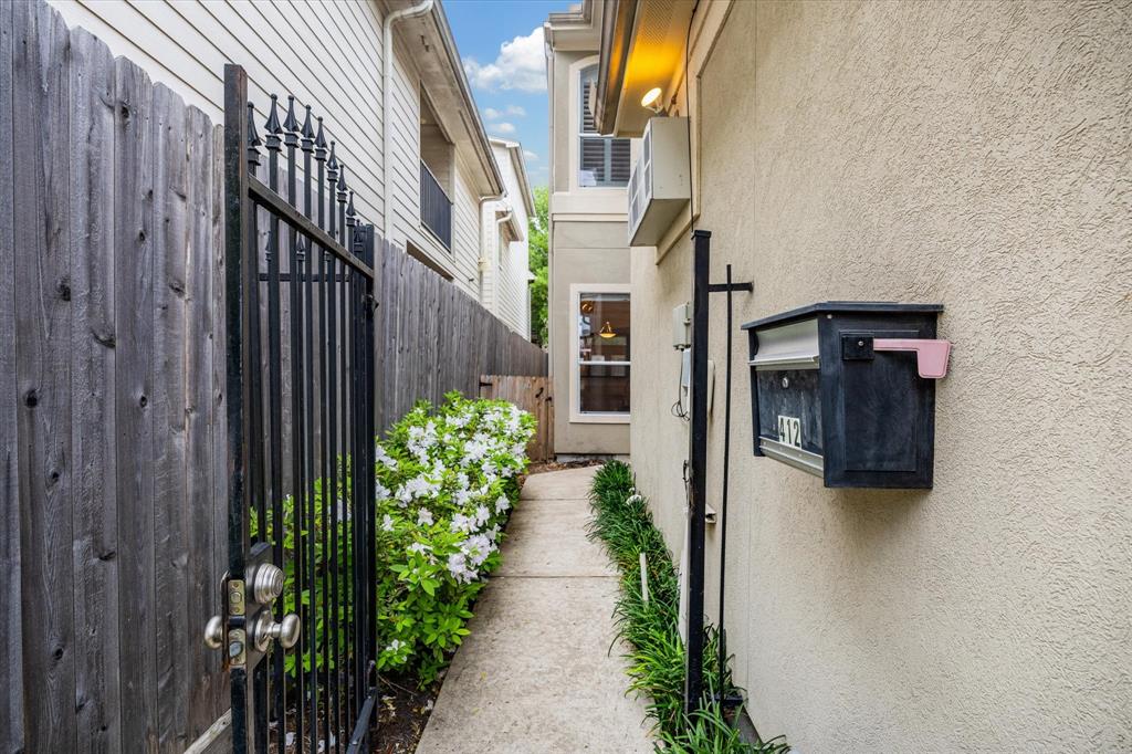 412 Malone Street, Houston, Texas image 2