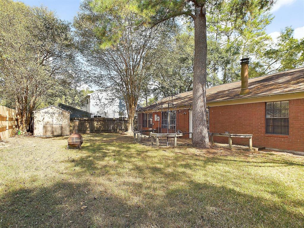 2939 Bassingham Drive, Kingwood, Texas image 31