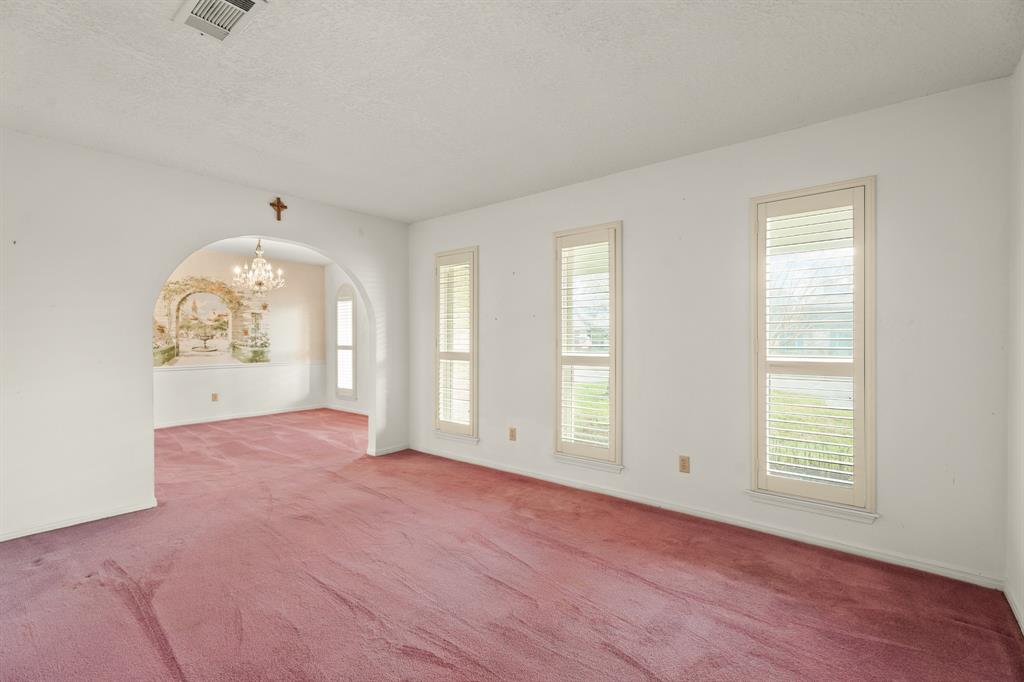 706 Quaker Drive, Friendswood, Texas image 3