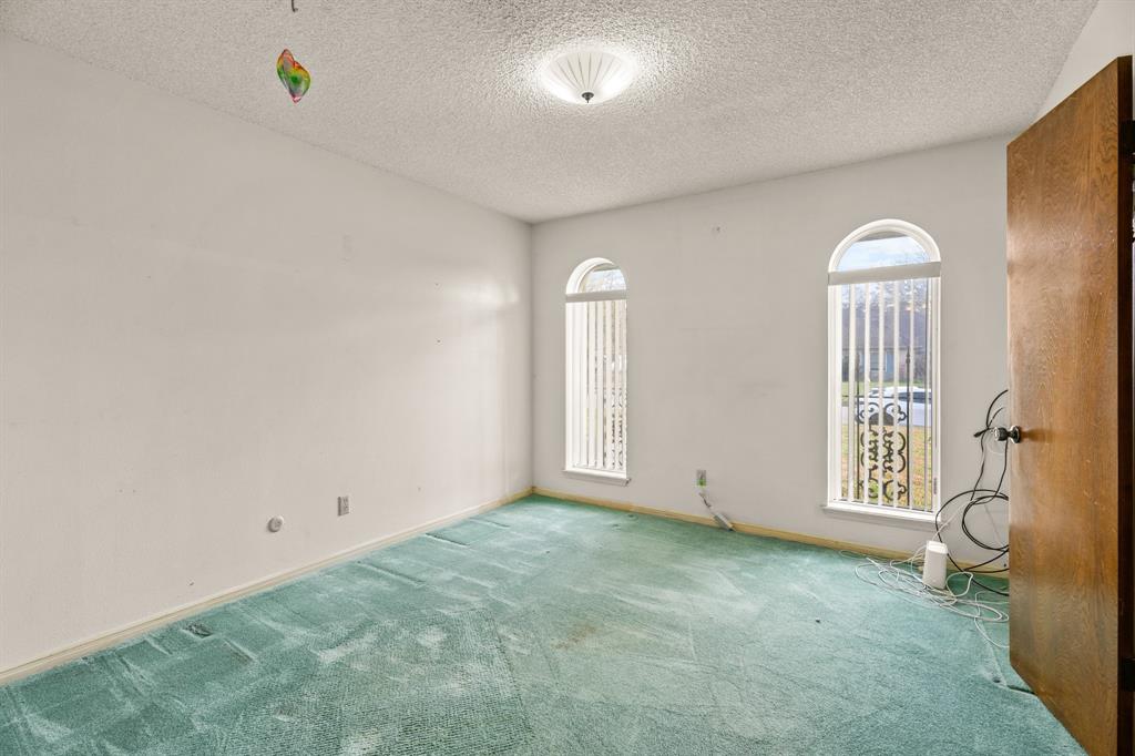 706 Quaker Drive, Friendswood, Texas image 12