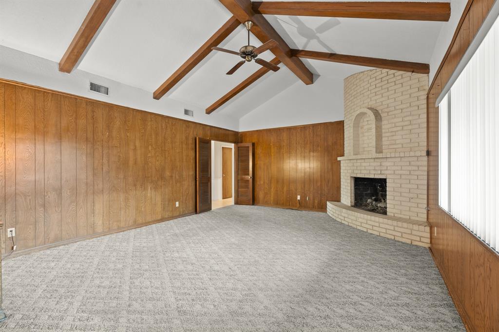 706 Quaker Drive, Friendswood, Texas image 8