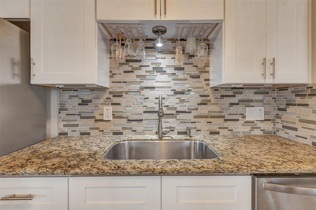 1715 Erin Street, Houston, Texas image 17