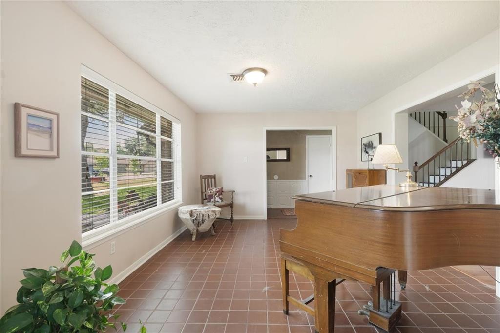 2708 Valley Forge Drive