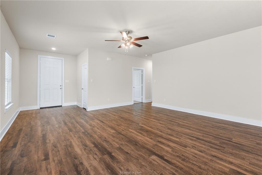 6114 Pocono Drive, College Station, Texas image 7