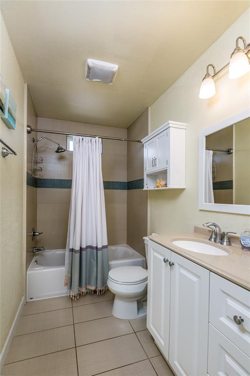 4215 San Jacinto Drive, Galveston, Texas image 19