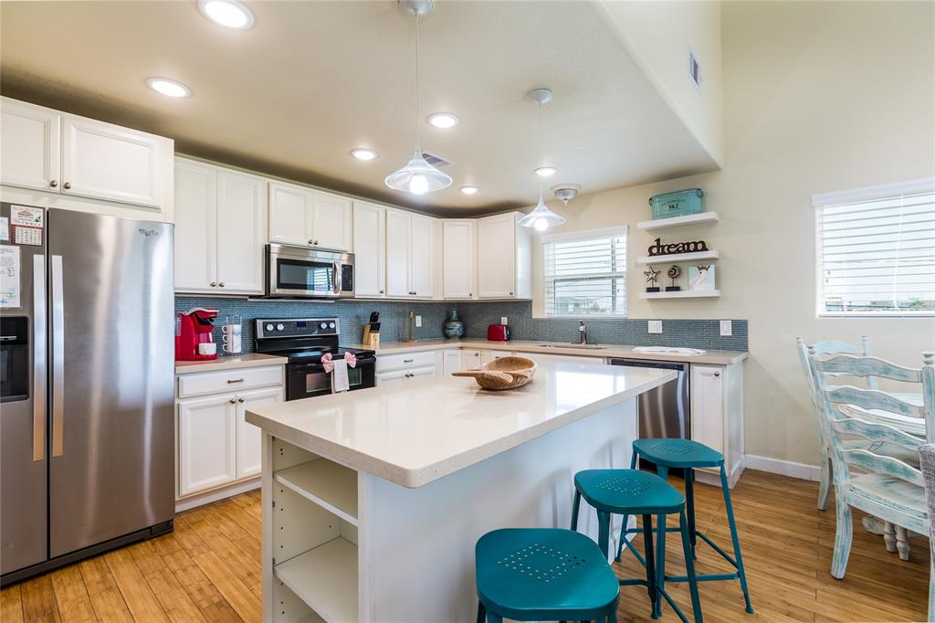 4215 San Jacinto Drive, Galveston, Texas image 14