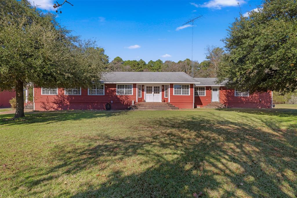 40 Roy Webb Road, Huntsville, Texas image 2