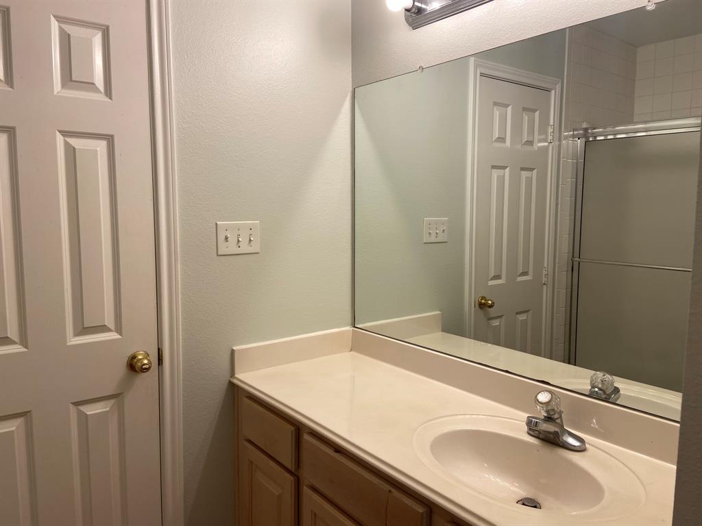 2403 W Settlers Way, Spring, Texas image 24