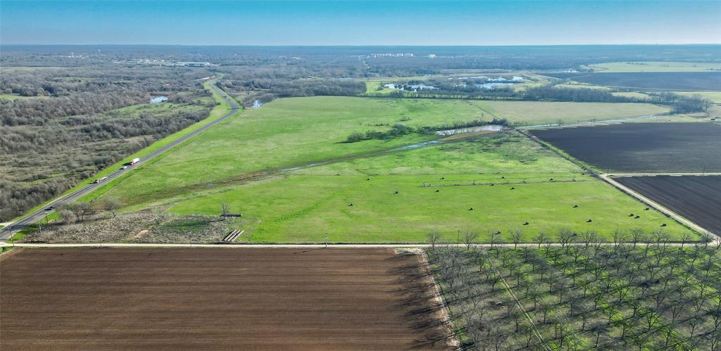 000 Highway 79, Hearne, Texas image 2