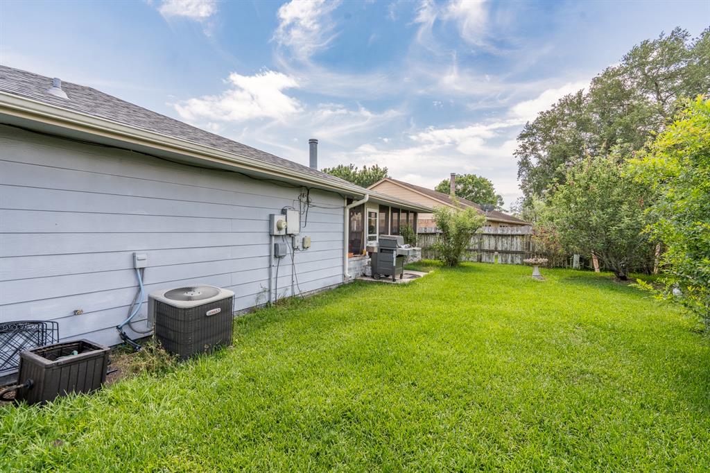 1814 Cliffdale Drive, Missouri City, Texas image 32
