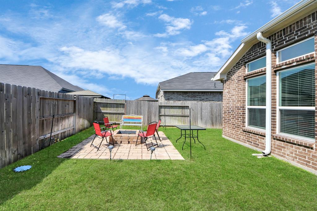 803 Altman Pass Lane, Rosenberg, Texas image 12