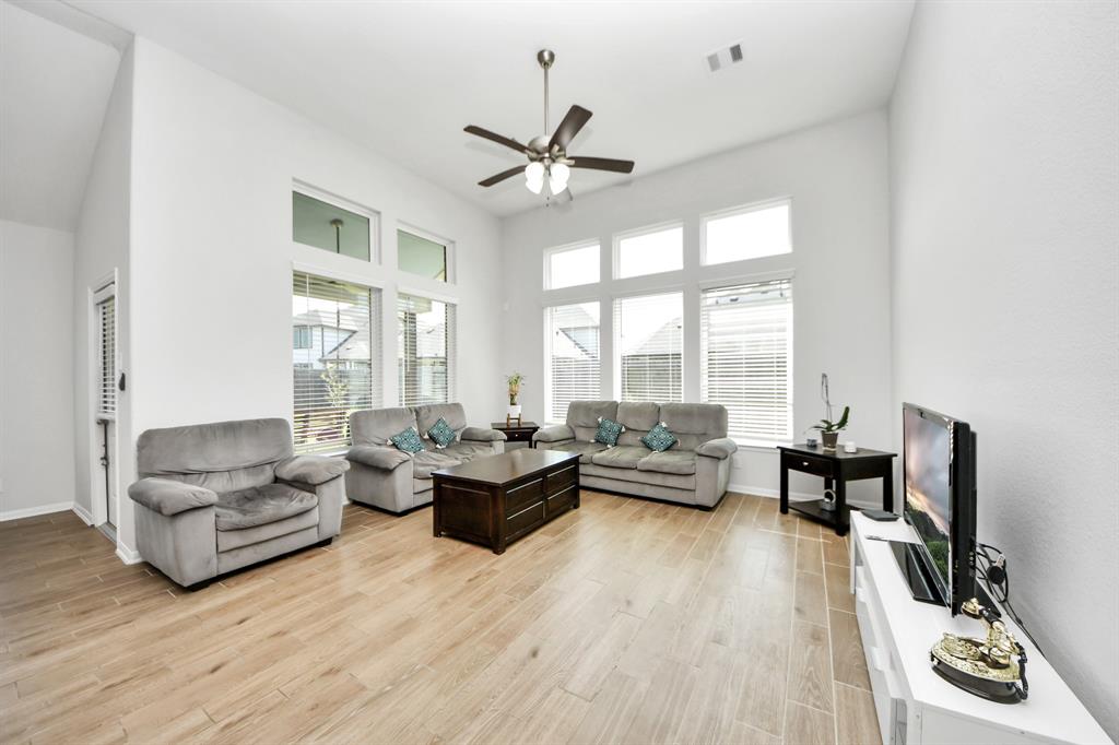803 Altman Pass Lane, Rosenberg, Texas image 29
