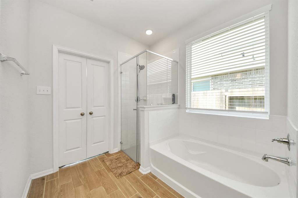 803 Altman Pass Lane, Rosenberg, Texas image 37