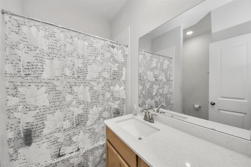 803 Altman Pass Lane, Rosenberg, Texas image 17