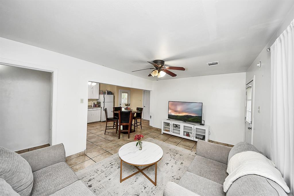 7934 Laura Koppe Road, Houston, Texas image 22