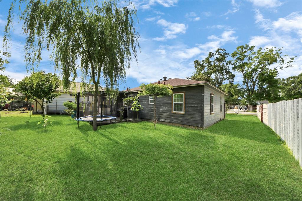 7934 Laura Koppe Road, Houston, Texas image 37