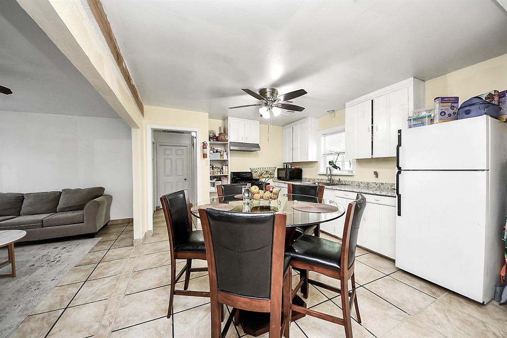 7934 Laura Koppe Road, Houston, Texas image 27