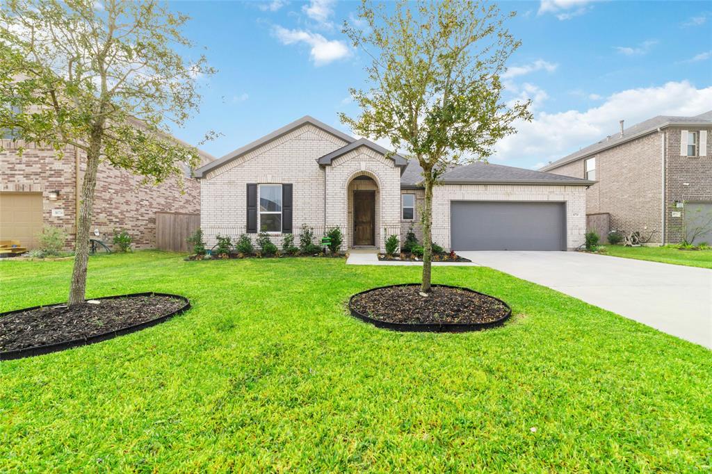 10730 Hidden Arrow Court, Humble, Texas image 1