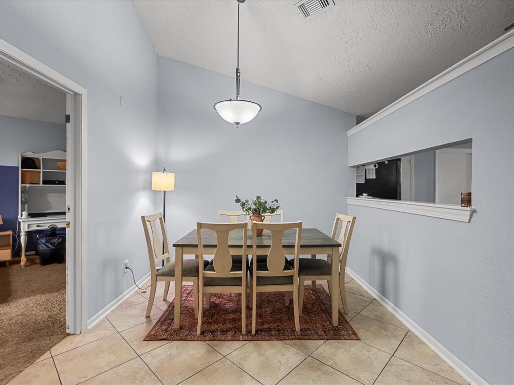 9731 Rocky Hollow Road, La Porte, Texas image 10