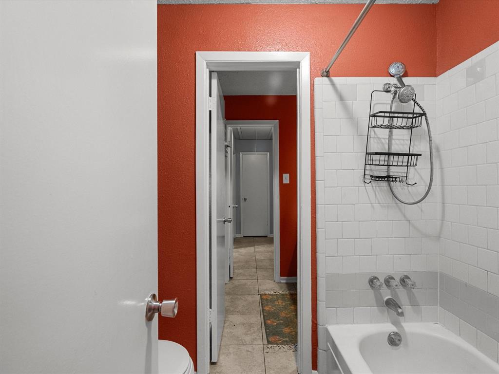 9731 Rocky Hollow Road, La Porte, Texas image 25