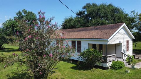 A home in High Island