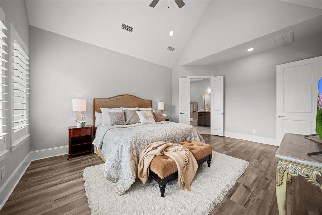 2310 Desert Holly Drive, Katy, Texas image 24