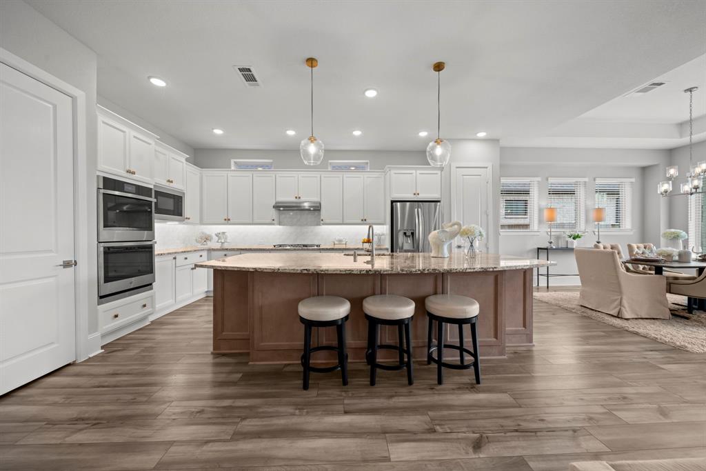 2310 Desert Holly Drive, Katy, Texas image 16