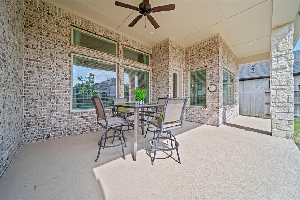 2310 Desert Holly Drive, Katy, Texas image 39
