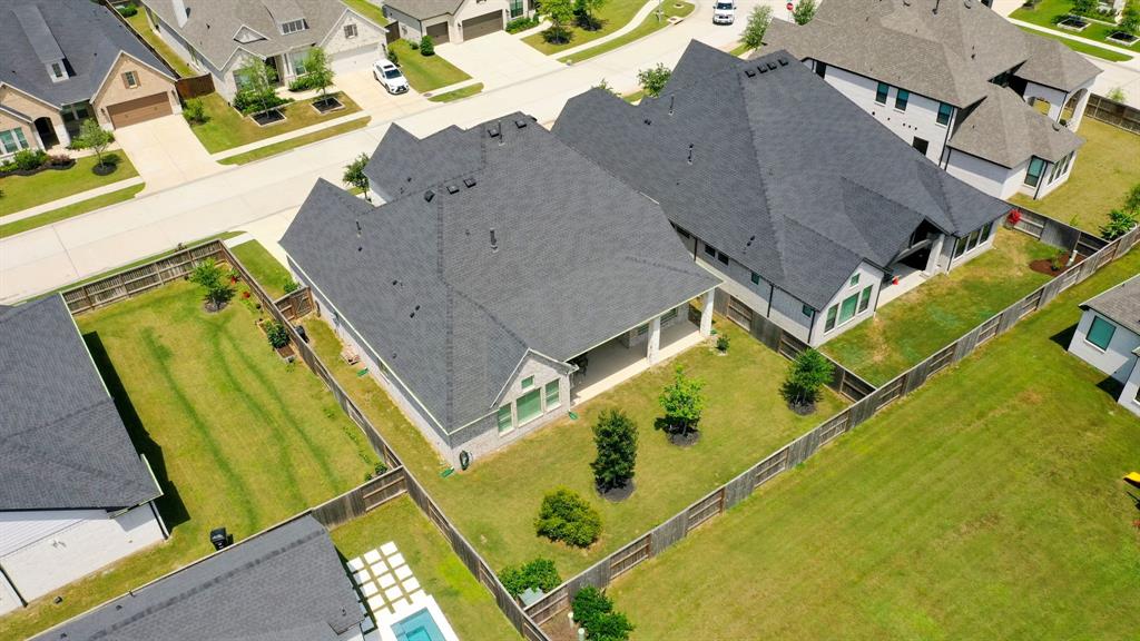 2310 Desert Holly Drive, Katy, Texas image 47