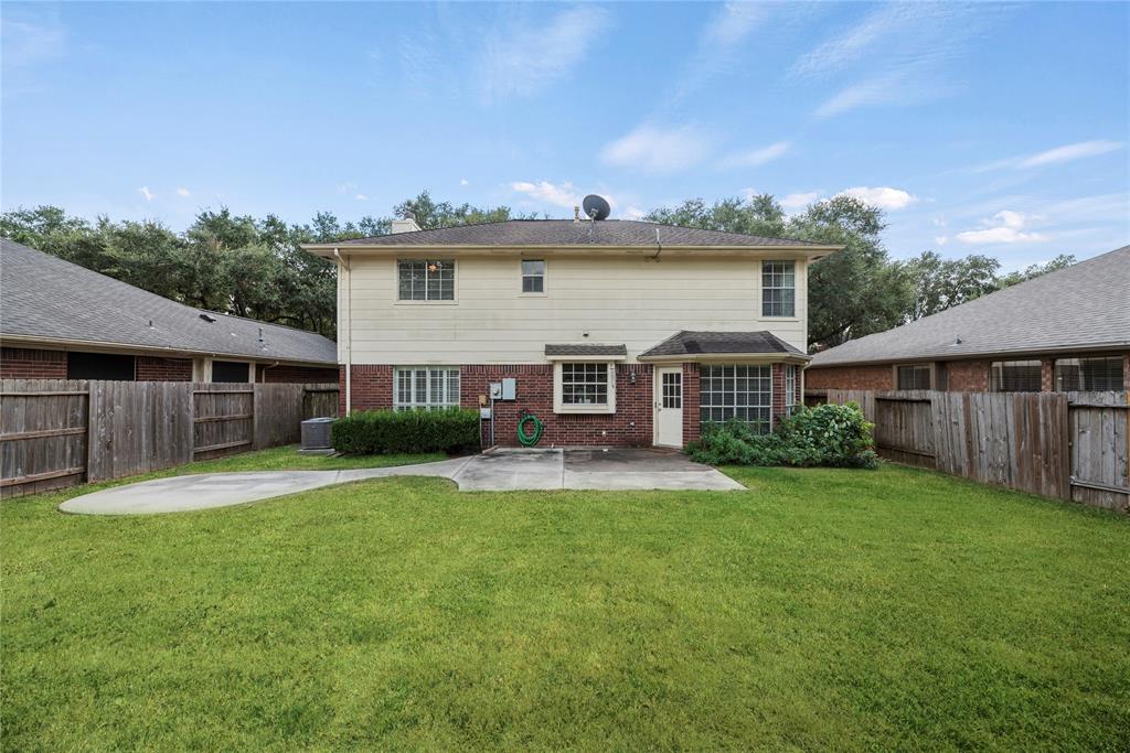 4131 N New Meadows Drive, Sugar Land, Texas image 31