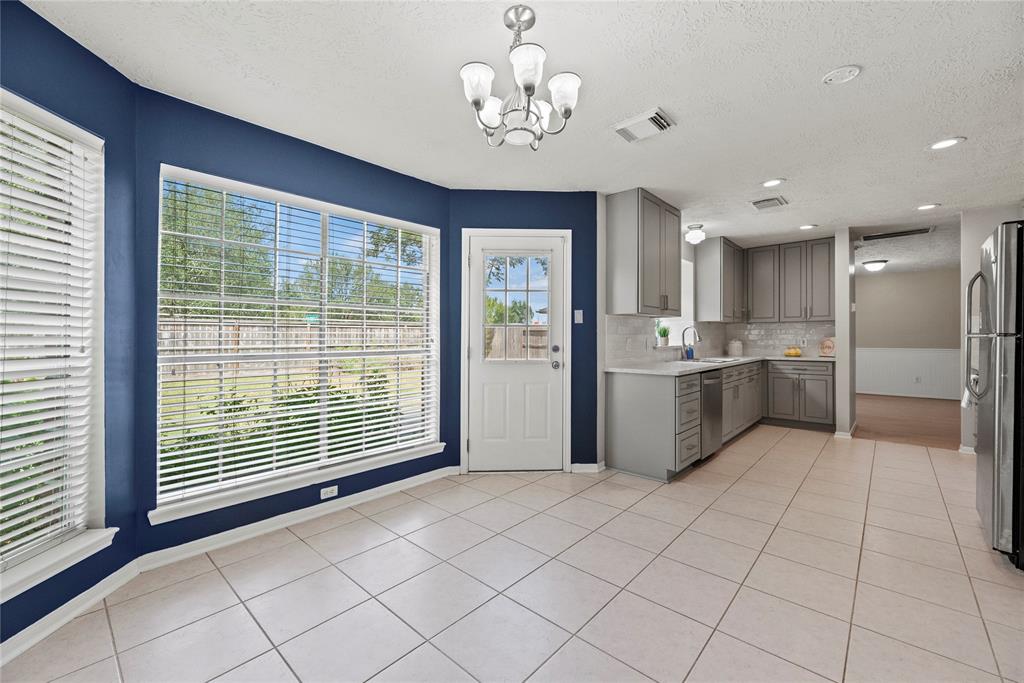4131 N New Meadows Drive, Sugar Land, Texas image 14